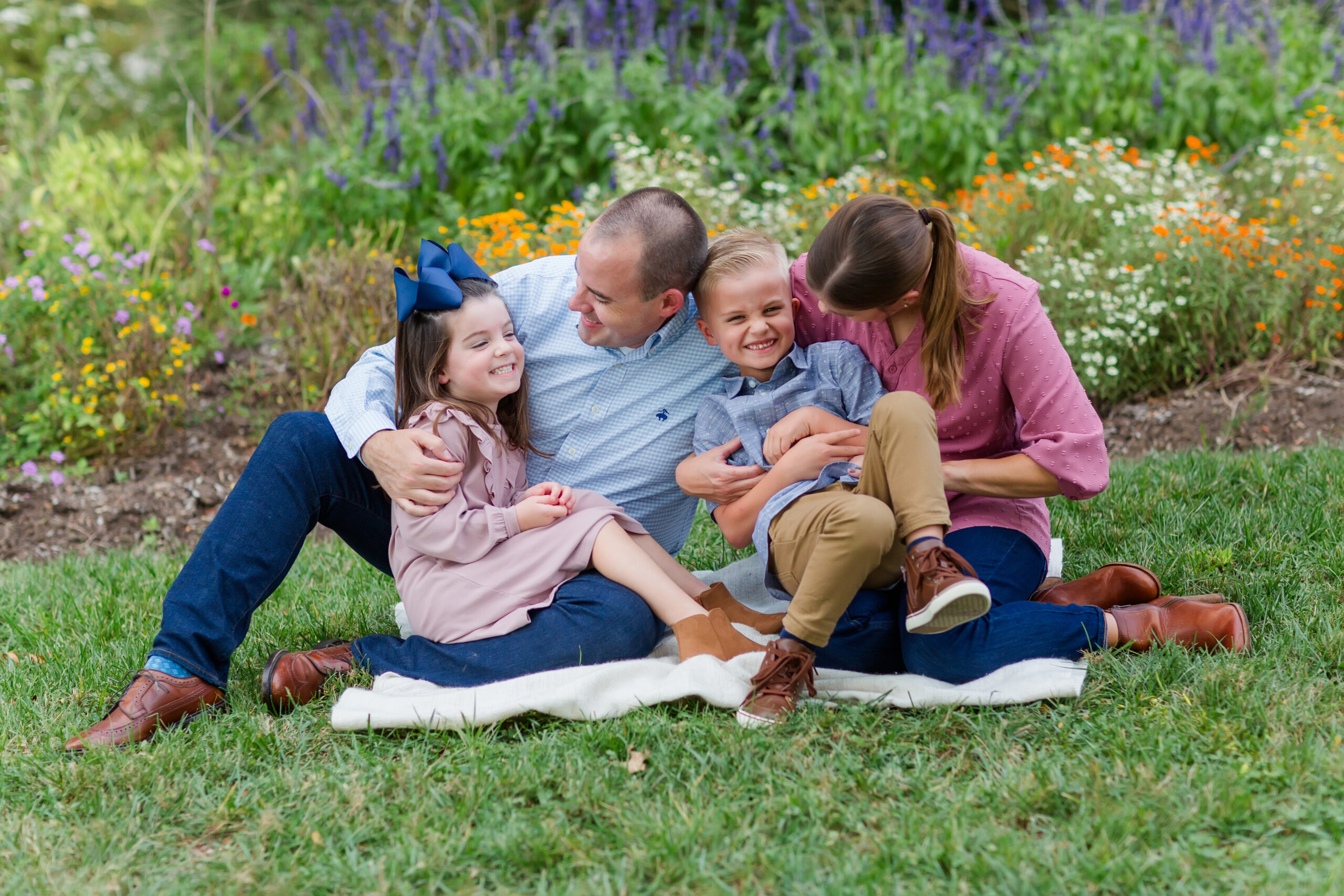 llumen Photography, St. Louis, Missouri, Saint Louis, Crestwood, MO, Portrait Photographer, Family Pictures, Mini Session, Newborn Session, Newborn Mini Session